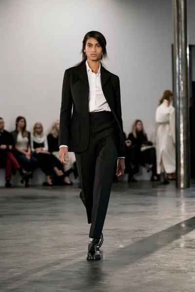 Look 21